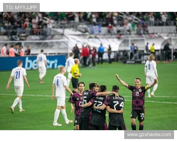 激战绿茵场：精彩瞬间与球星表现全面解析