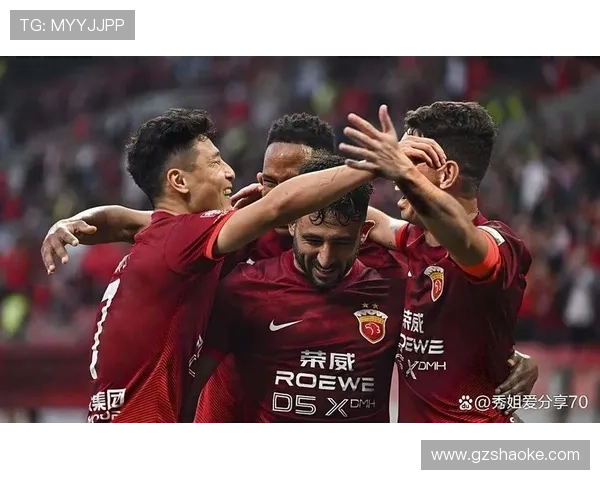 中超焦点对决引爆赛季悬念豪门争锋新格局全面开启争冠进入白热化阶段 - 副本